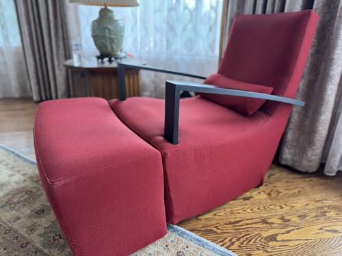 Beautiful red ligne roset neo - red!,